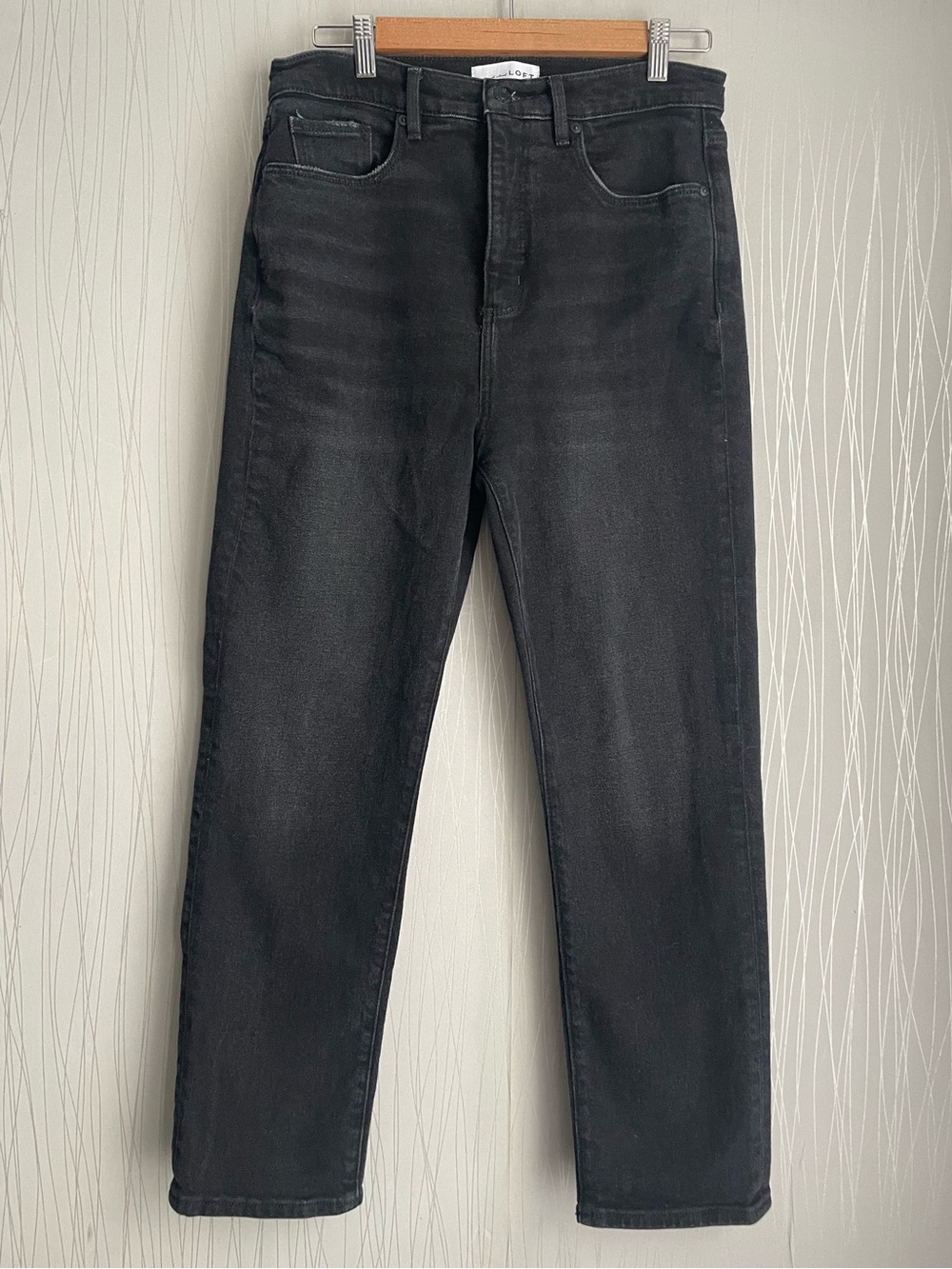 LOFT Slim Jeans Women’s Size 28 Black Wash High Rise Straight Leg Denim